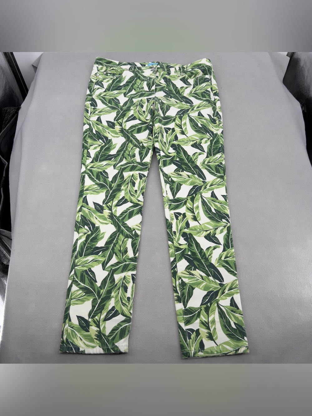 J.Mclaughlin Tropical Print Green & White Straight Leg Pants